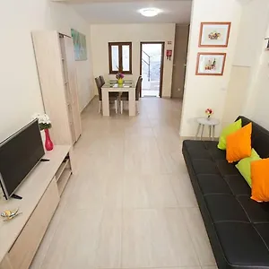 https://casa-da-alegria-lagos.hotelaalgarve.com